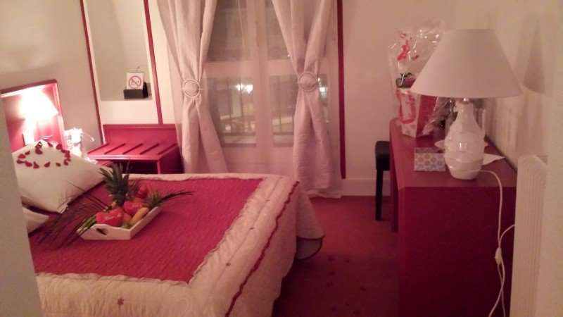 Hotel Le Beffroi Dreux Zimmer foto