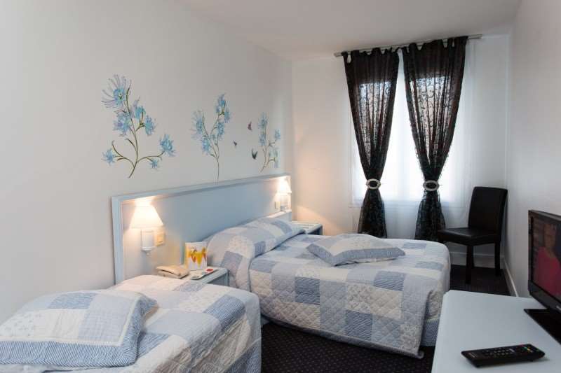 Hotel Le Beffroi Dreux Zimmer foto